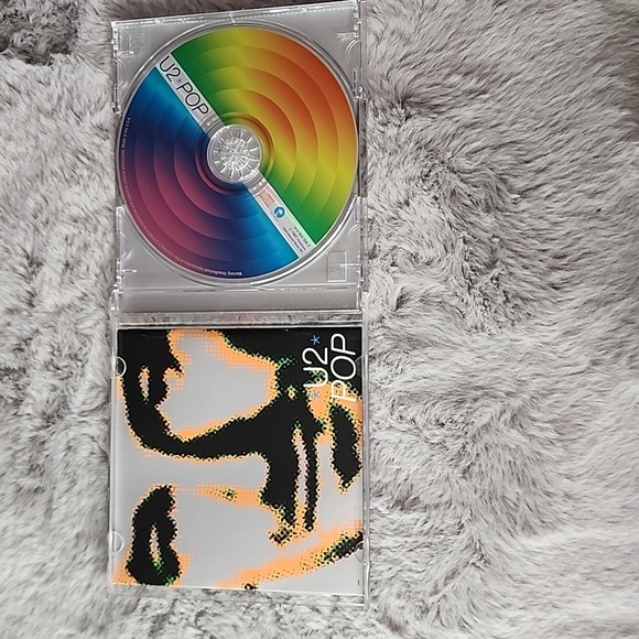 U2‎ Pop - Picture 3 of 5